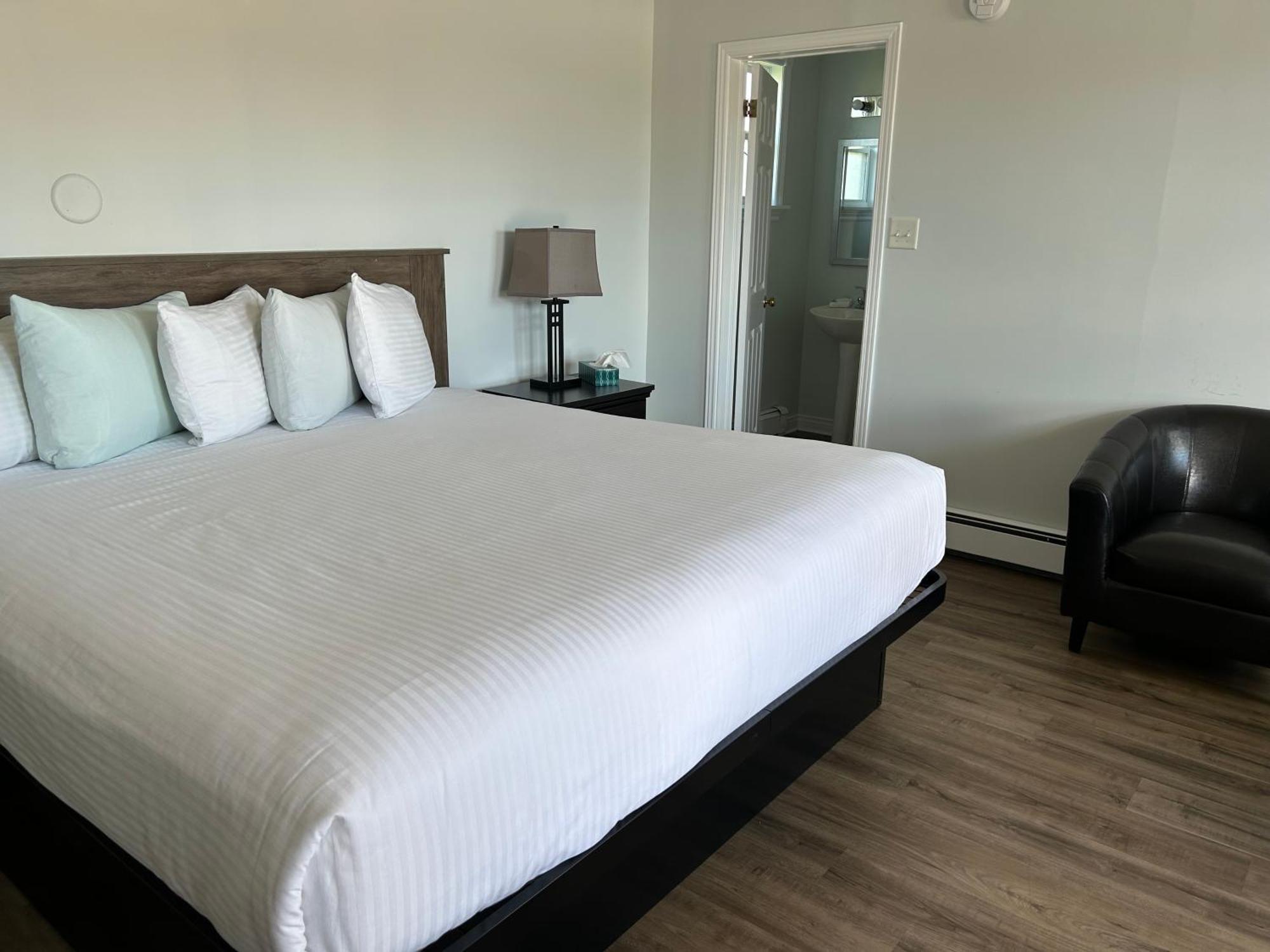 Middleton Motel & Suites Esterno foto