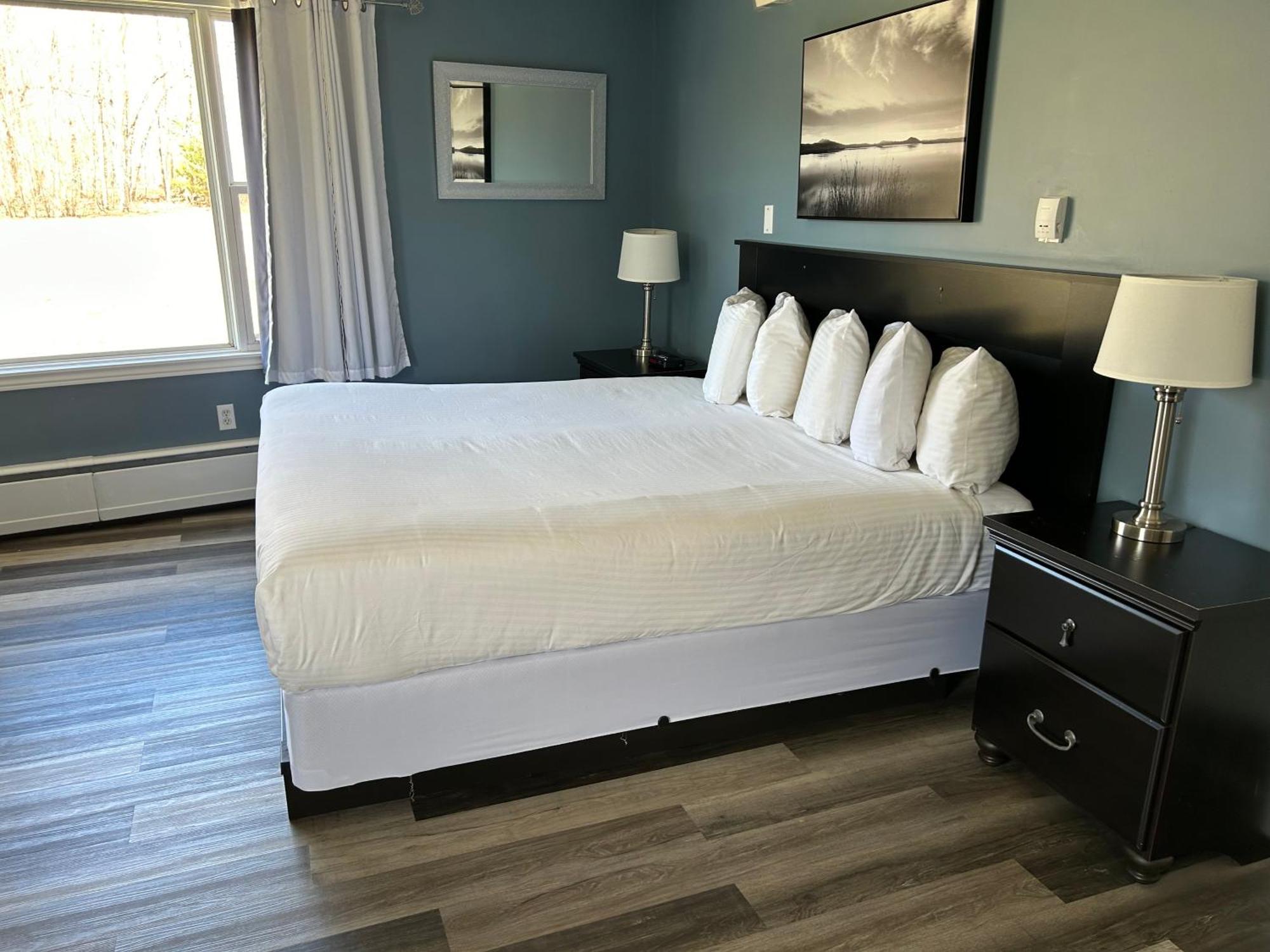 Middleton Motel & Suites Esterno foto