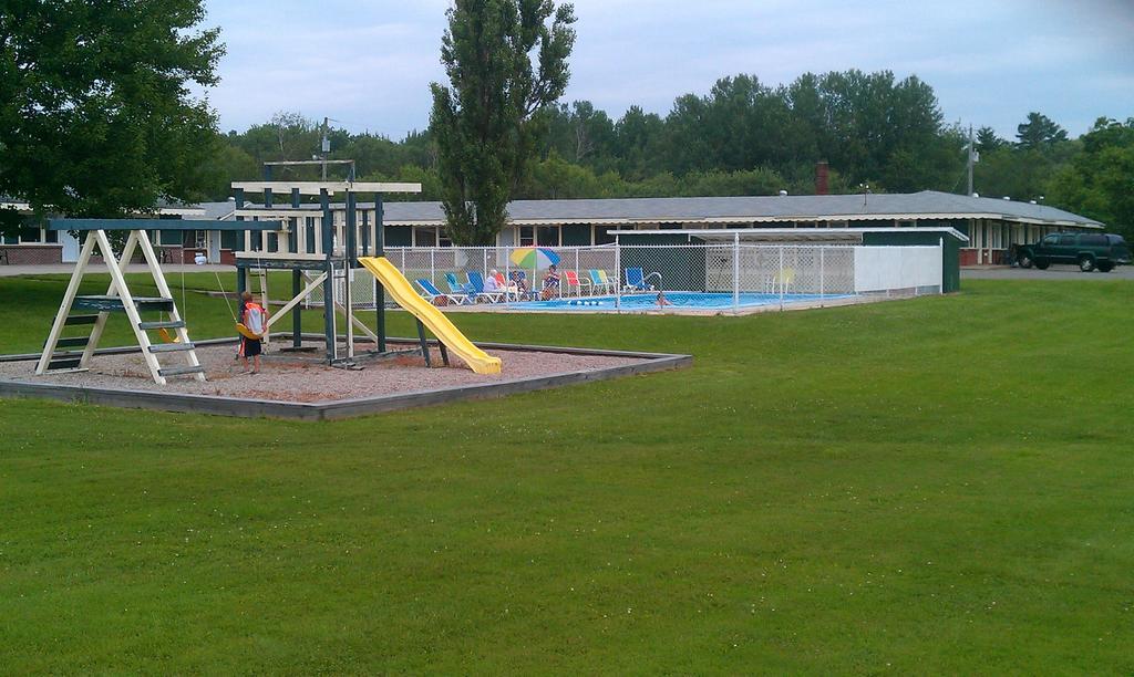 Middleton Motel & Suites Esterno foto